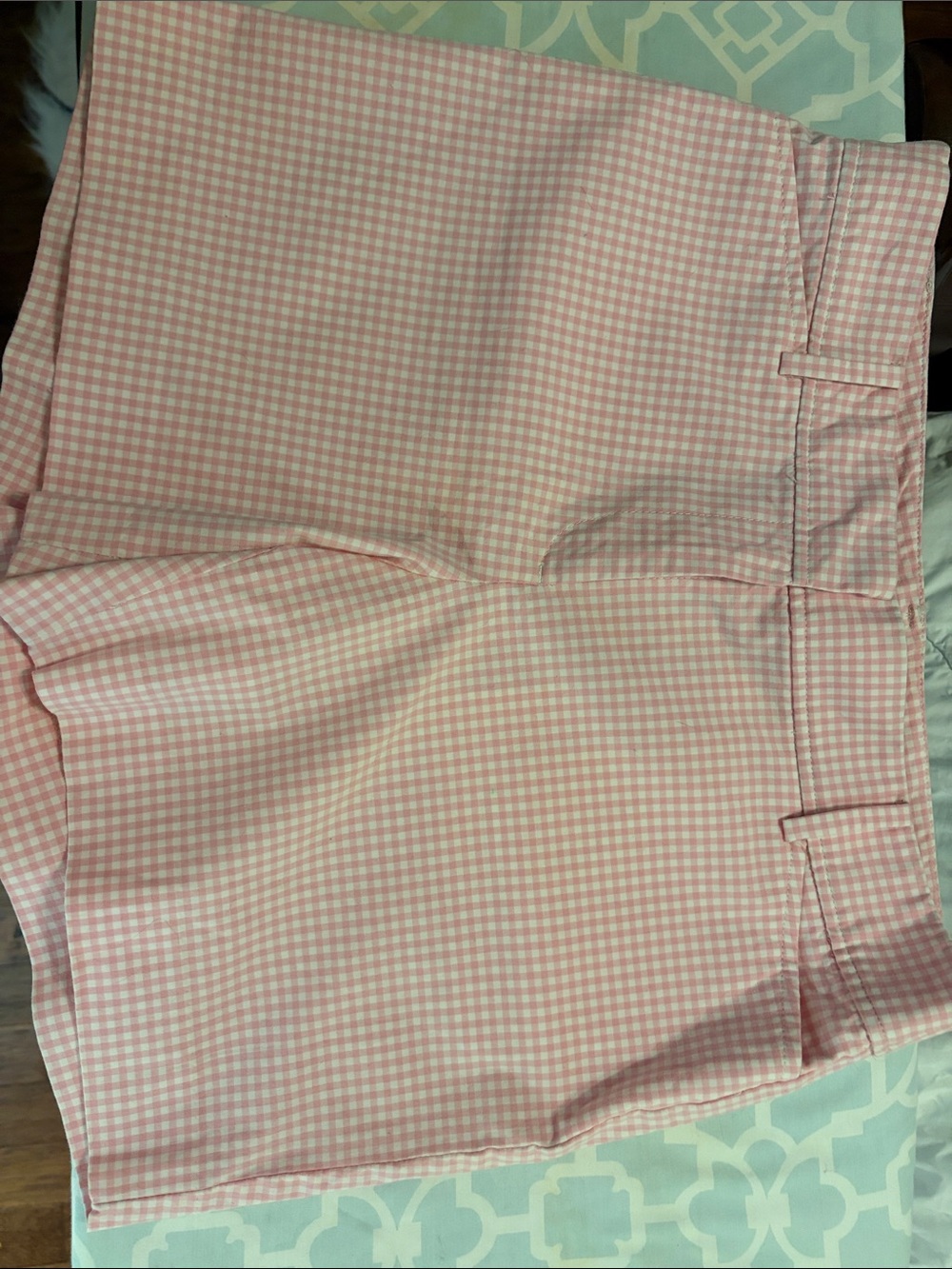 Talbots Pink Gingham Perfect Short with 5 inch inseam. - Picture 6 of 6